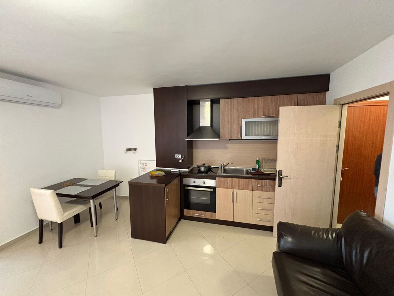 Furnished studio in Pomorie – excellent location, 400 m from the sea and the city center