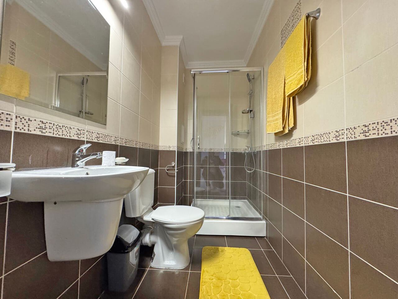 Spacious one-bedroom apartment in a prestigious complex in Saint Vlas – 200 meters from the sea