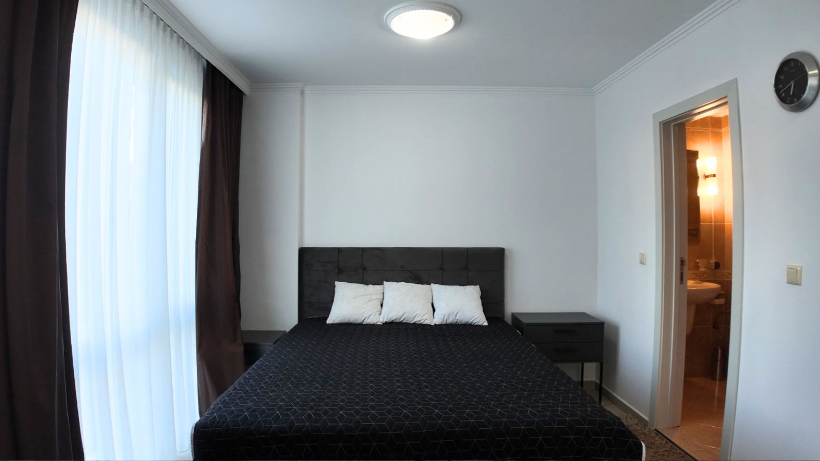 Stylish Studio with Pool View in Sunny Beach – Comfort and Excellent Amenities