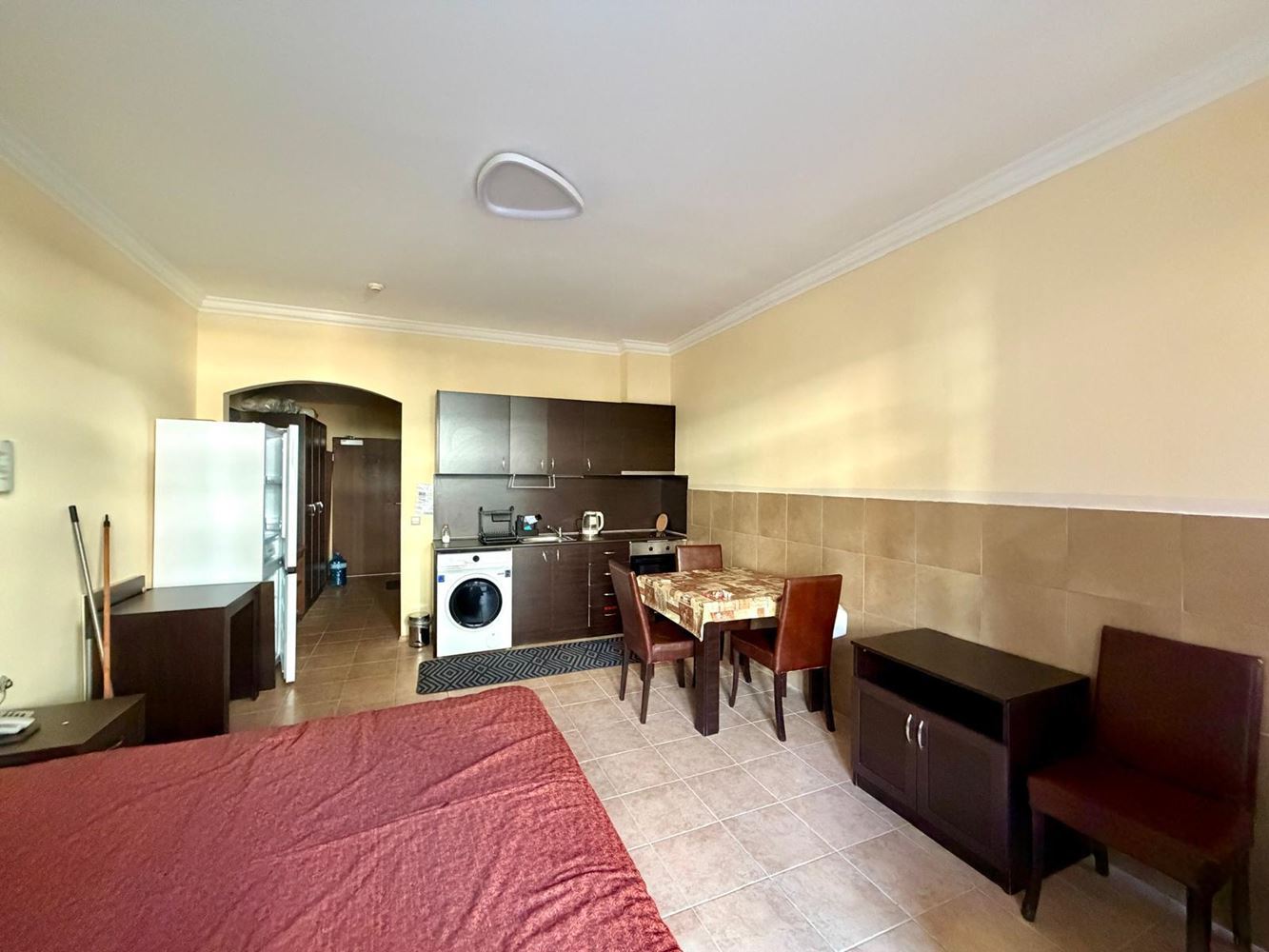 First Line in Pomorie – Furnished Studio in a Luxury Complex with Swimming Pools, Spa and Attractions