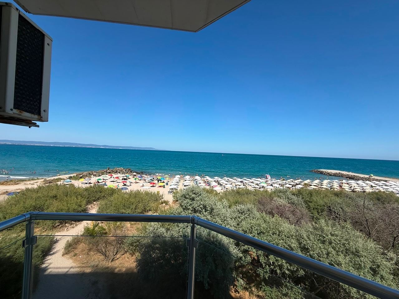 Front Sea View – Spacious One-Bedroom Apartment on the First Line in Pomorie