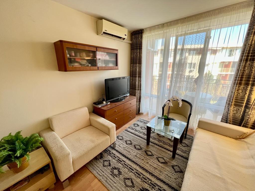 Apartment in a complex with a wide range of services