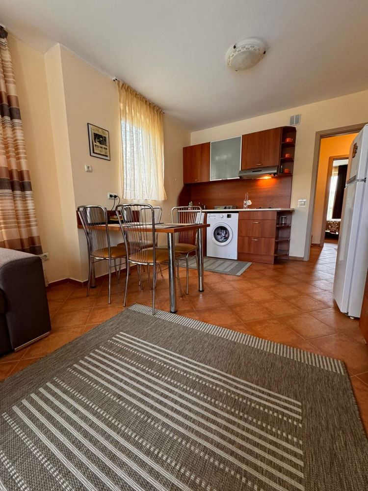 Spacious One-Bedroom Apartment in a Year-Round Complex – Excellent Choice for Living and Investment