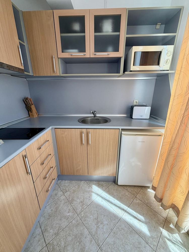 Spacious and fully furnished studio in a modern complex in Sunny Beach – an excellent property for living, holidays, and investment