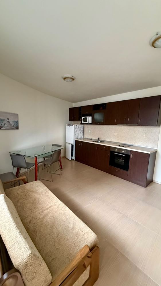Spacious One-Bedroom Apartment with Two Terraces in Sveti Vlas – Fully Furnished and Ready to Move In
