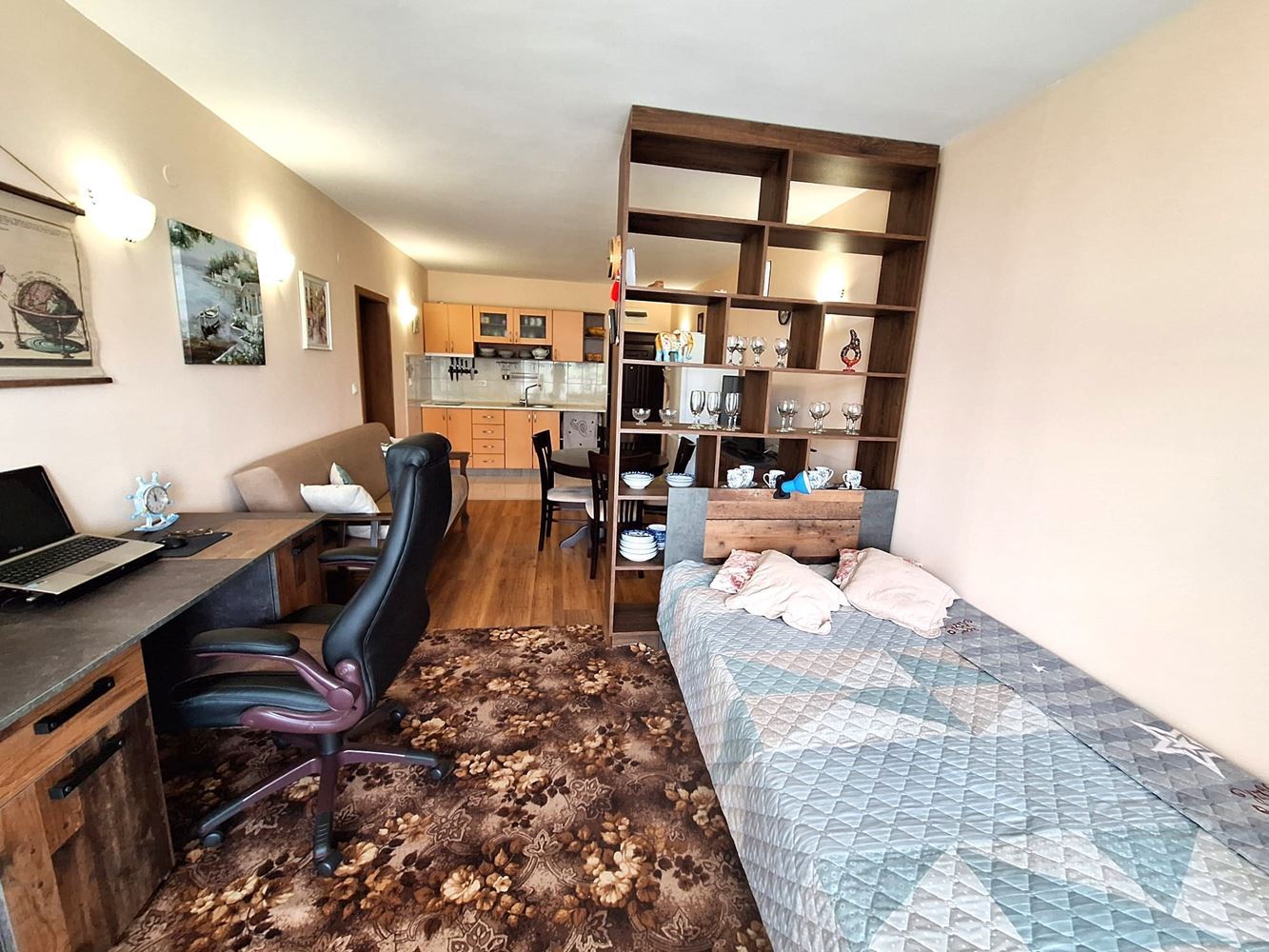 Spacious and Fully Furnished One-Bedroom Apartment Near the Beach