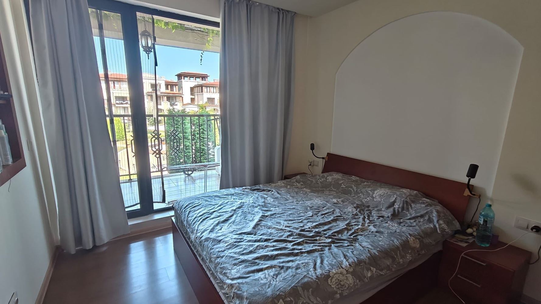 Apartment with two bedrooms, spacious veranda and greenery in a luxury complex in Kavatsi, Sozopol