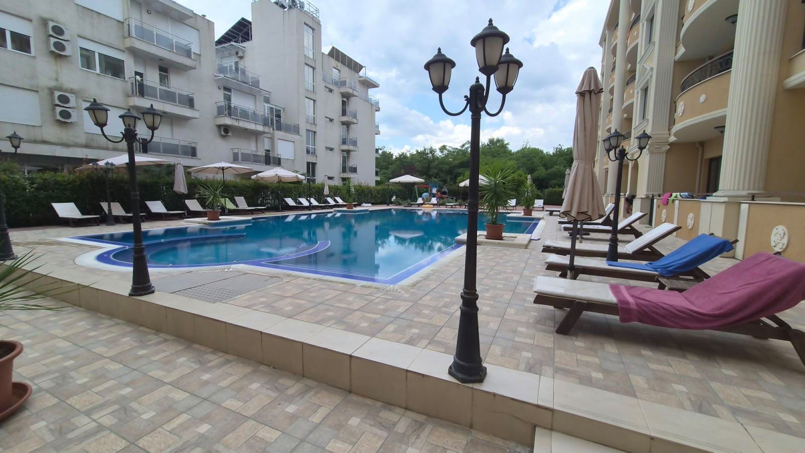 Furnished studio just steps from the South Beach in Pomorie – low maintenance fee, ready to move into