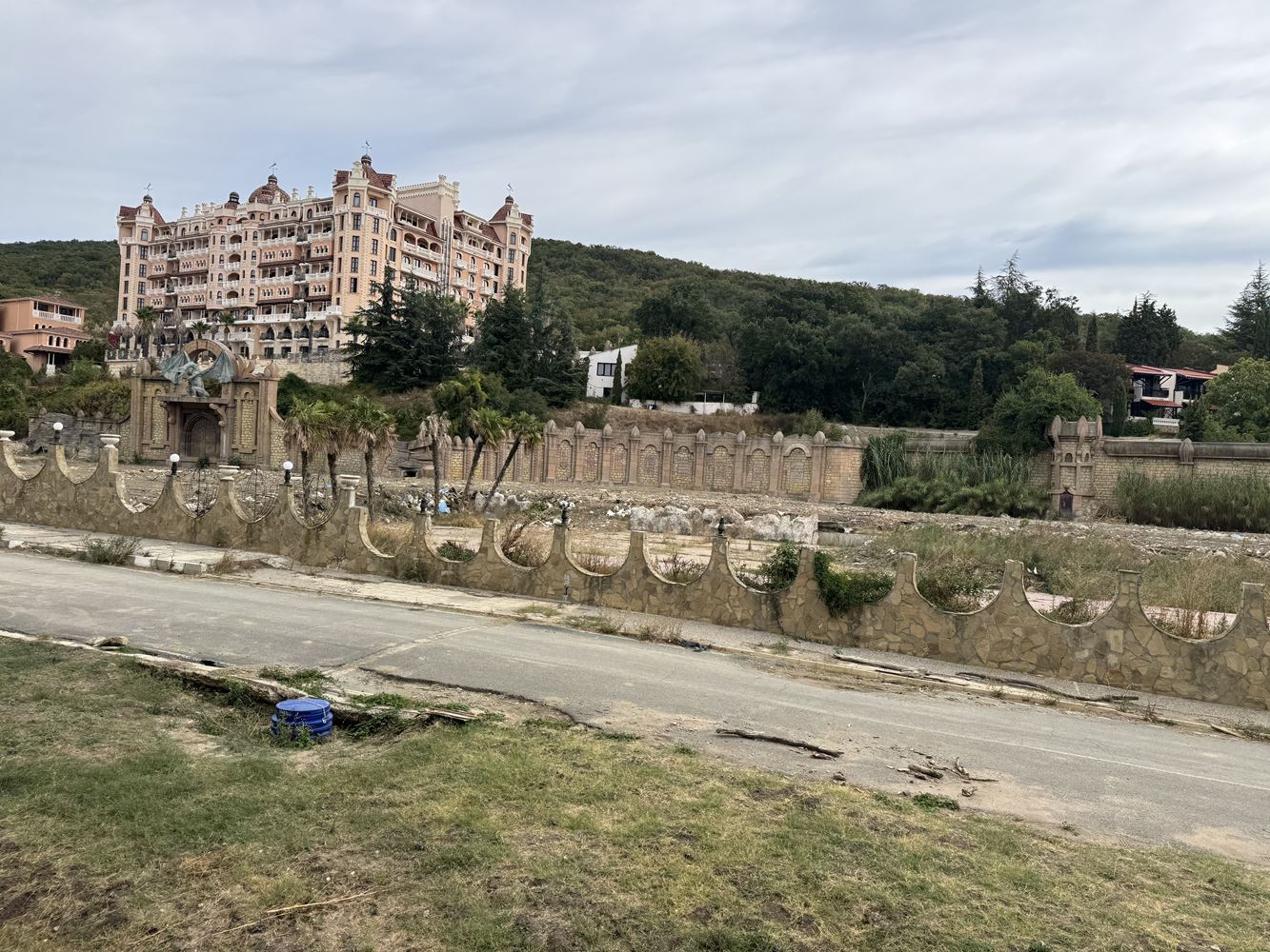 Cozy furnished studio in Elenite just steps from the sea