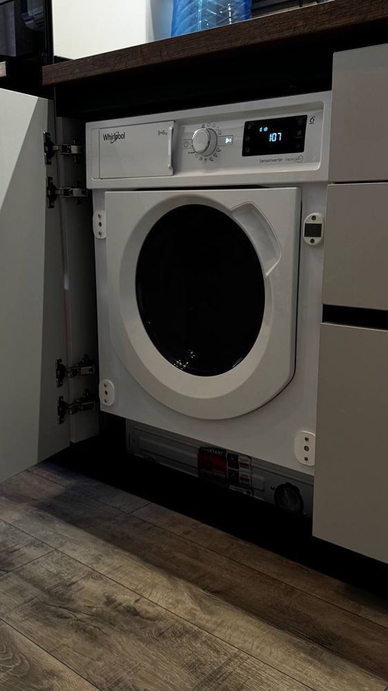 One-bedroom apartment in a prestigious complex with sea and greenery views