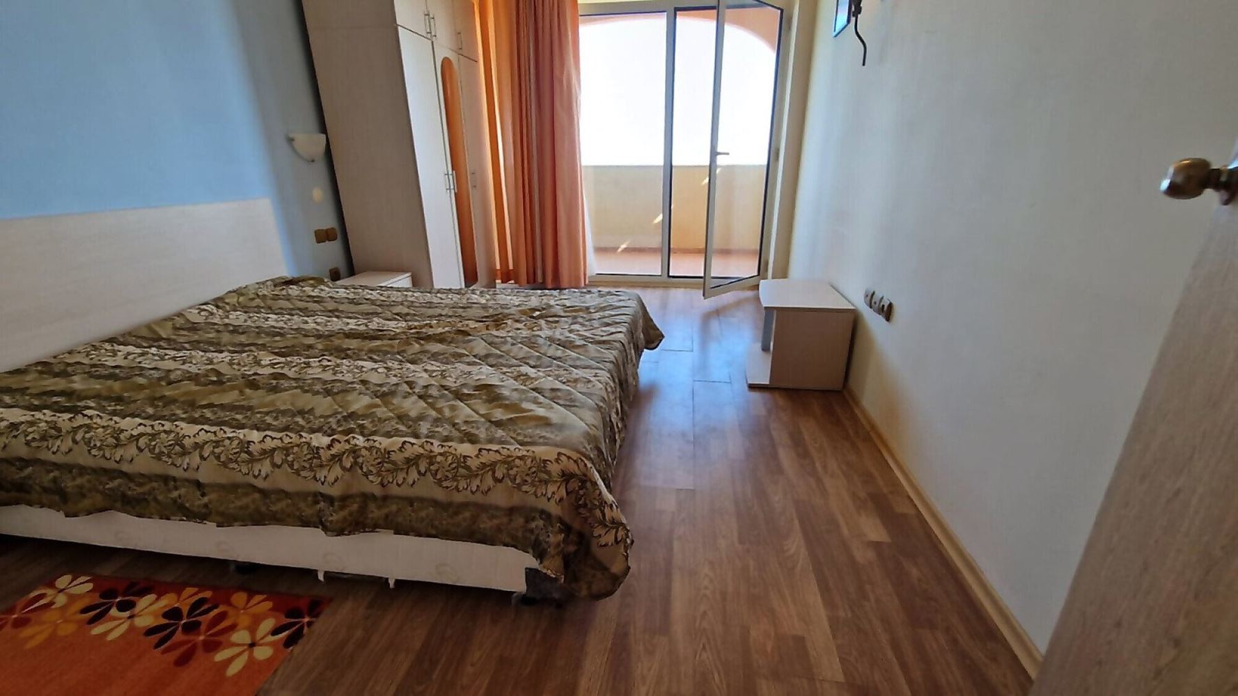 One-Bedroom Apartment with Breathtaking Panoramic Sea Views on the First Line in Elenite