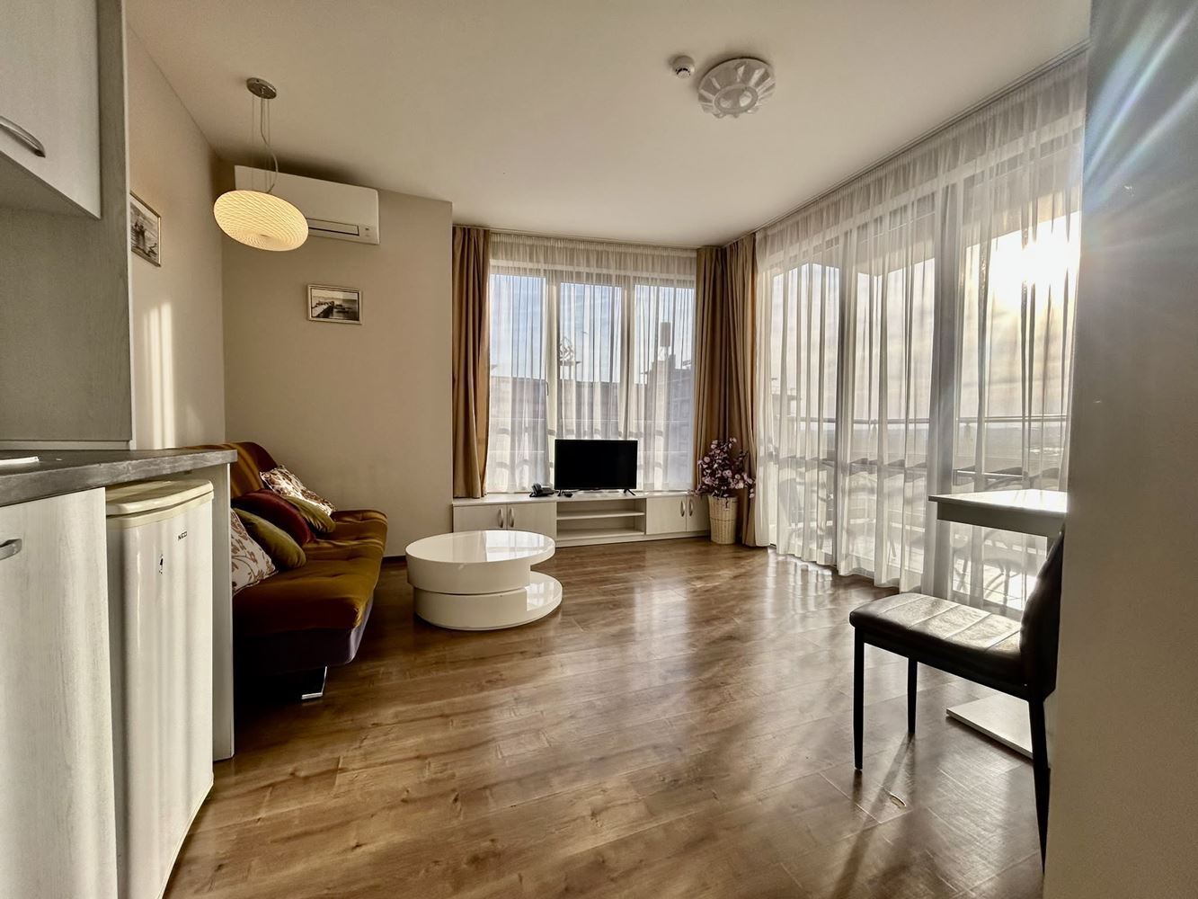 Two-room apartment with a pool view in a complex with extensive infrastructure