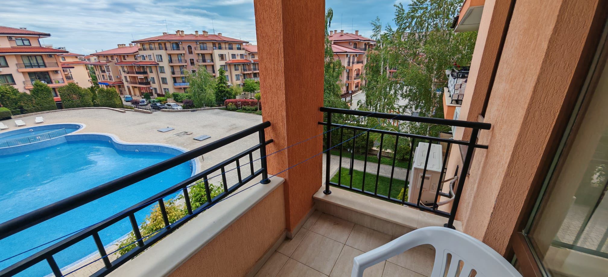Cozy studio just steps from the sea in Sveti Vlas – the perfect balance between comfort, location, and investment