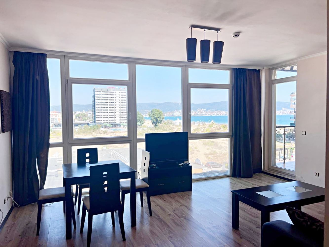 One-Bedroom Apartment with Panoramic Sea View on the First Line – Spacious Apartment in Sunny Beach