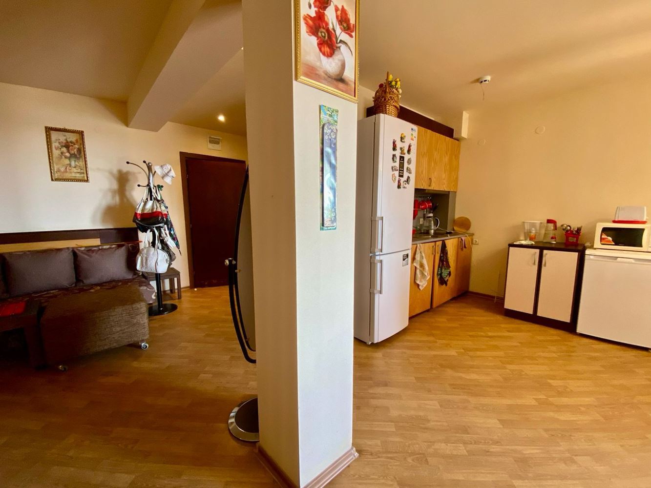 Spacious fully furnished studio with pool view in Sunny Beach – comfort, tranquility, and excellent investment