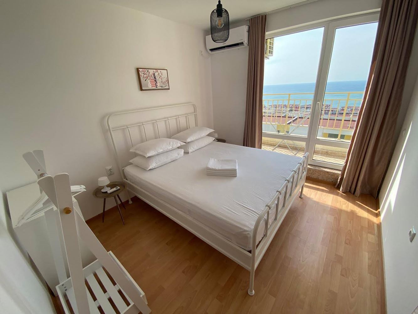 Apartment with One Bedroom and Panoramic Sea View in a Luxury Complex with Multiple Services