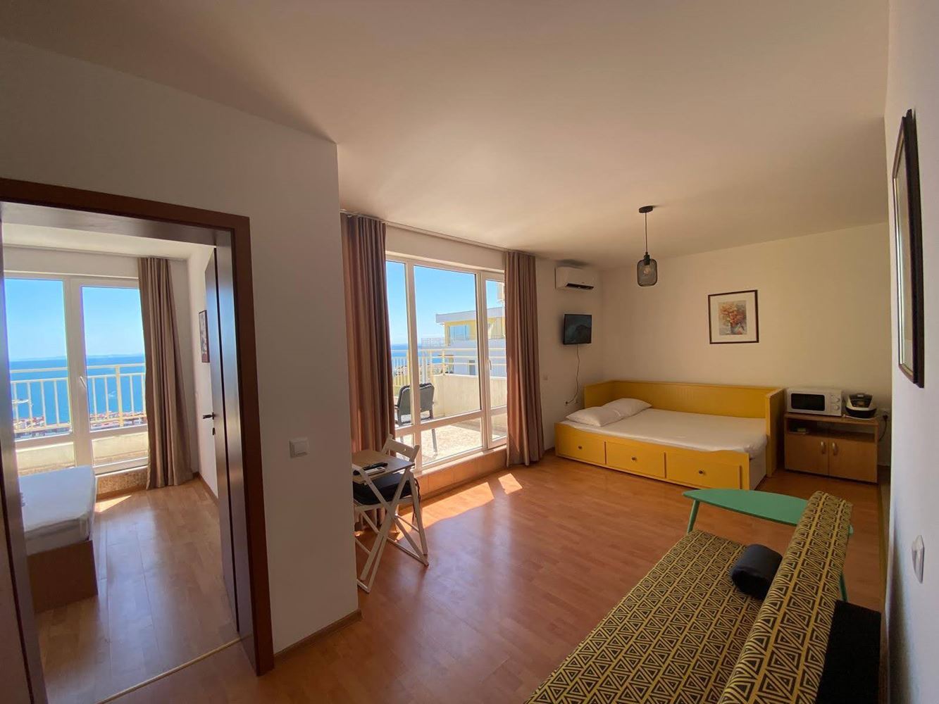 Apartment with One Bedroom and Panoramic Sea View in a Luxury Complex with Multiple Services