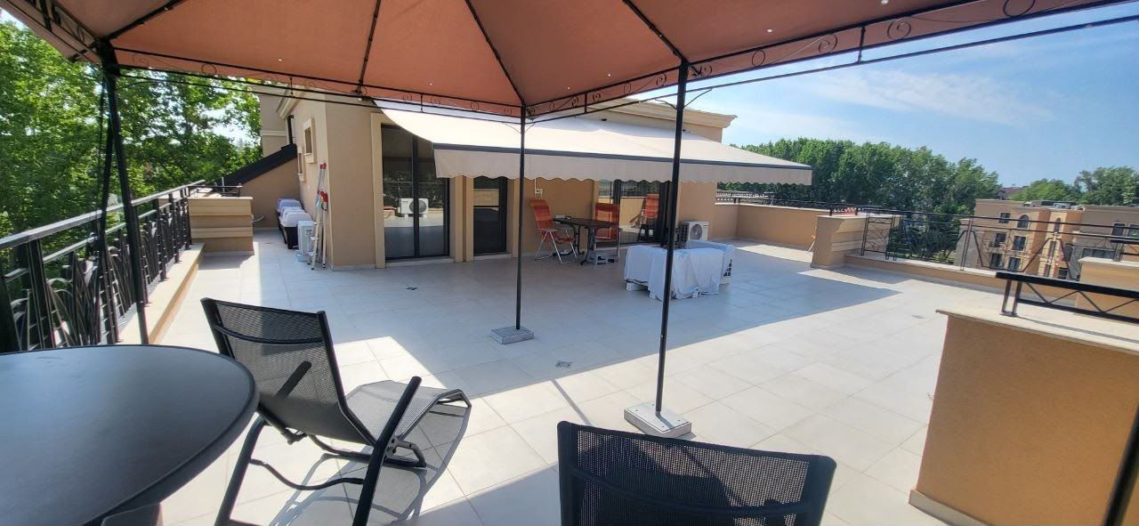 Three-room Apartment with a Large Panoramic Terrace in a Stylish Complex in Sunny Beach