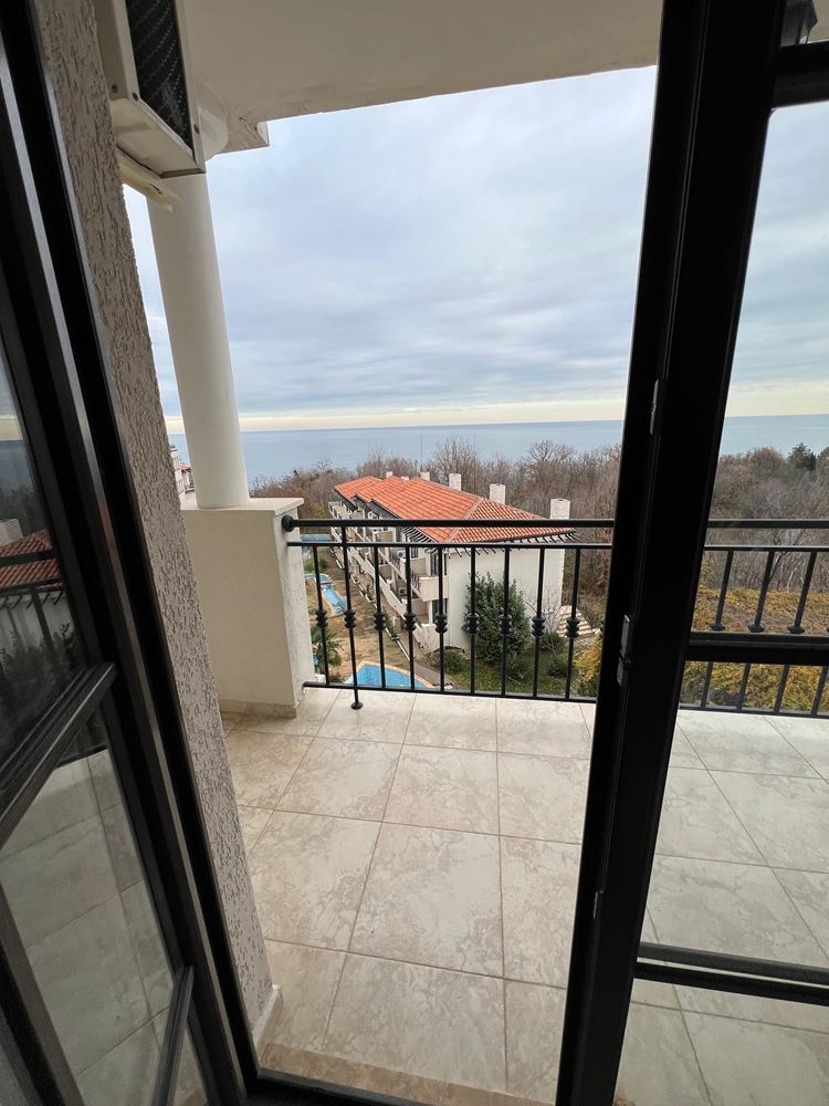 Two-Bedroom Apartment with Panoramic Sea and Pool Views – First Line by the Sea in Obzor!