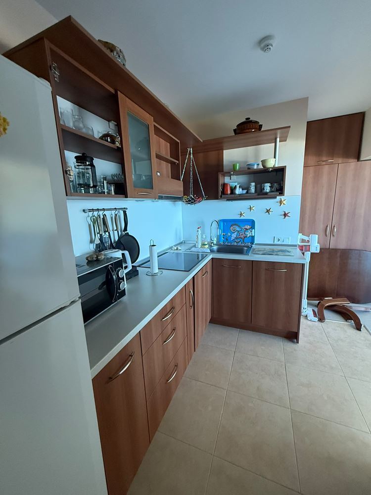 Front Sea View – Spacious One-Bedroom Apartment on the First Line in Pomorie