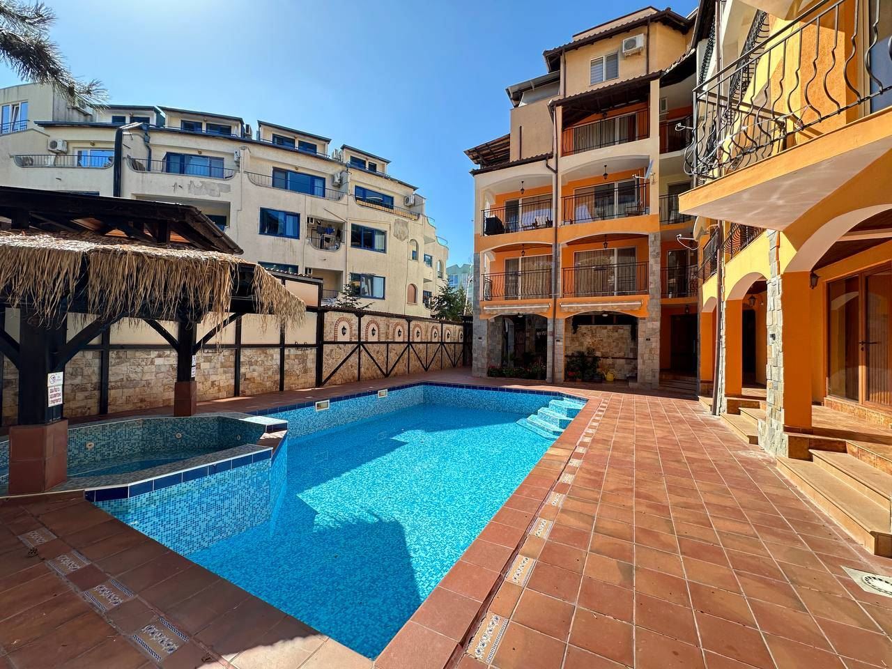 Spacious one-bedroom apartment near the beach in Sunny Beach