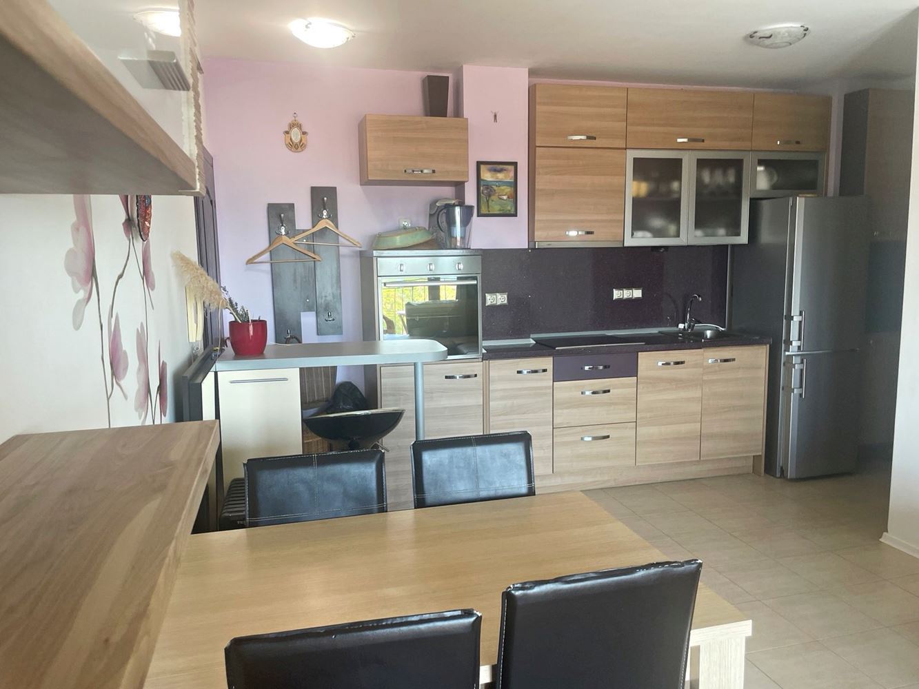 Spacious Apartment with Sea View in Saint Vlas