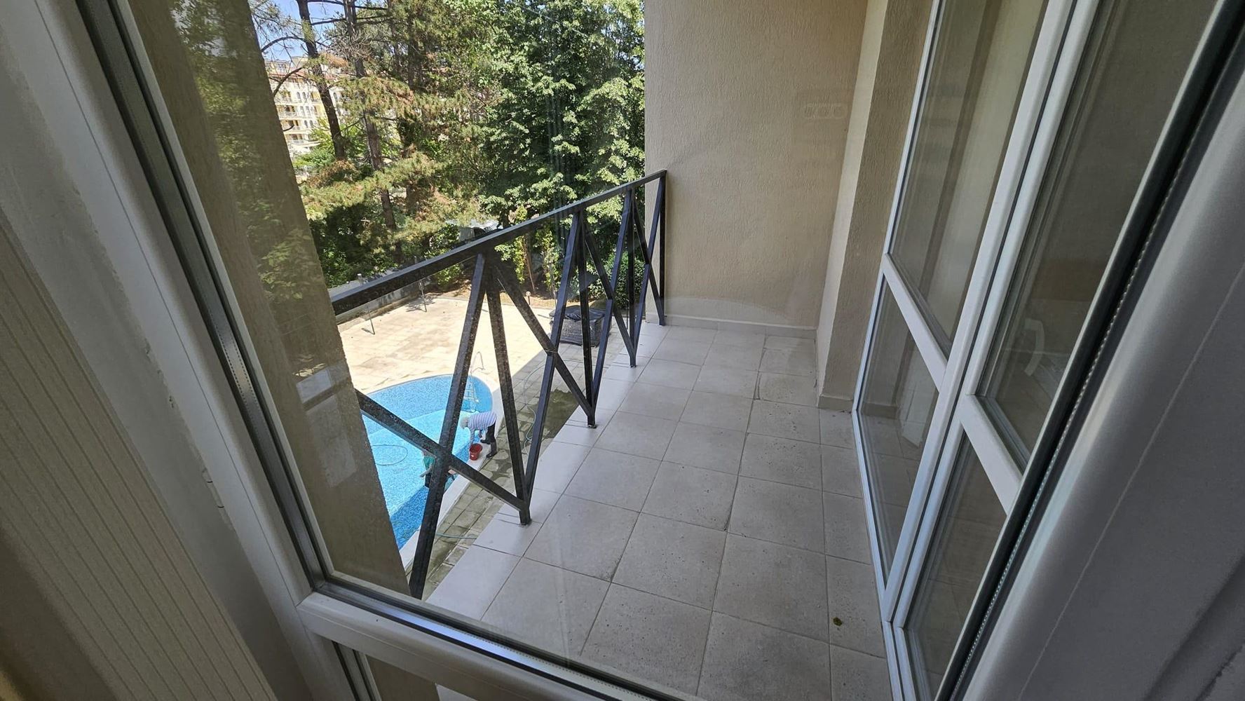 Cozy Apartment with One Bedroom in a Modern Complex 500 Metres from the Beach in Sunny Beach