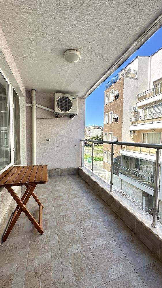 One-Bedroom Apartment 100 m from the Beach in Pomorie – Comfort, Convenience, and Sea View