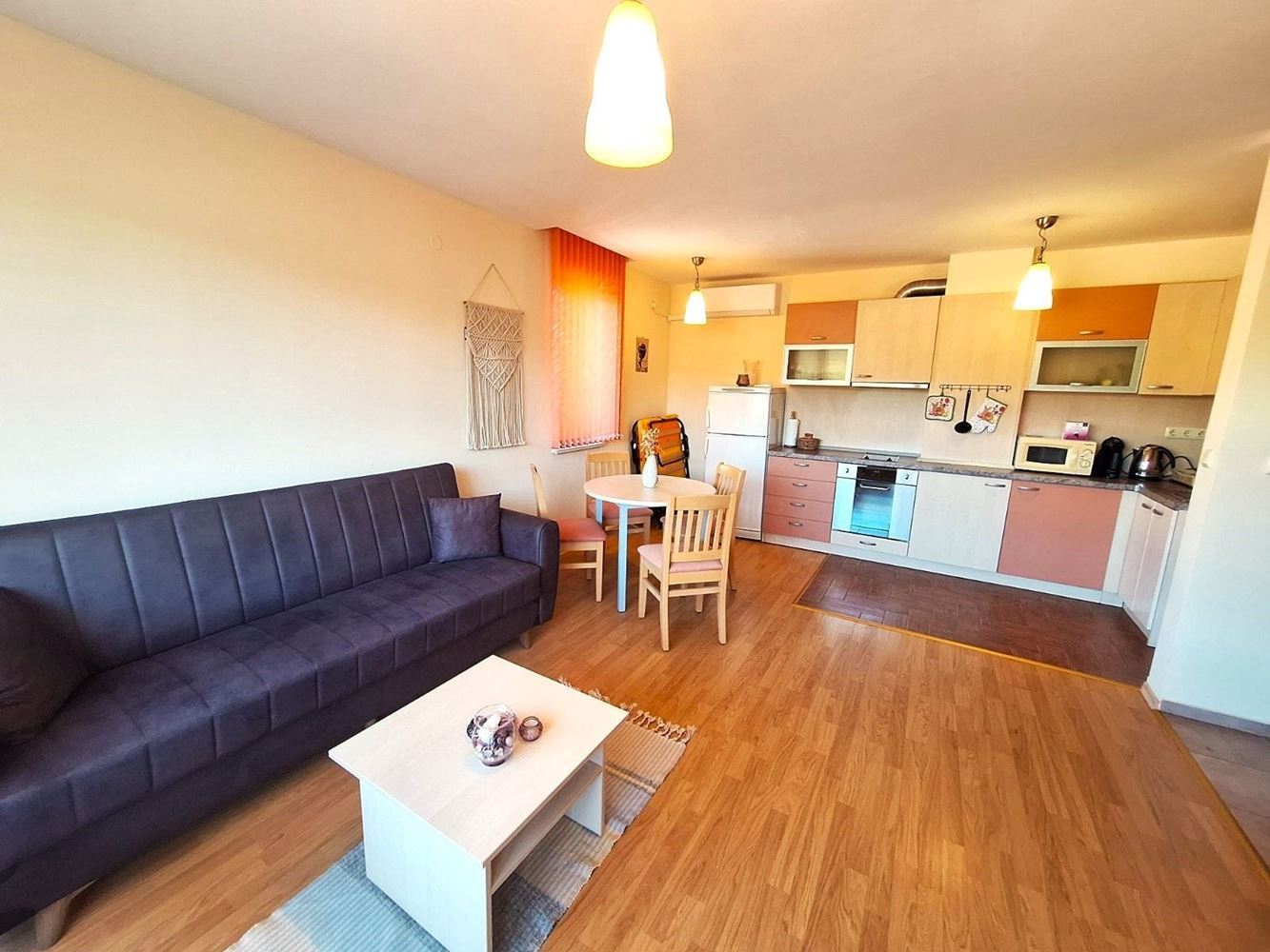 Just Steps from the Sea – Cosy Apartment with Two Bedrooms at the Entrance to Sveti Vlas