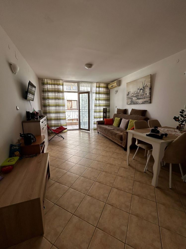 Spacious and stylishly furnished one-bedroom apartment in the heart of Sunny Beach – ideal for living or investment