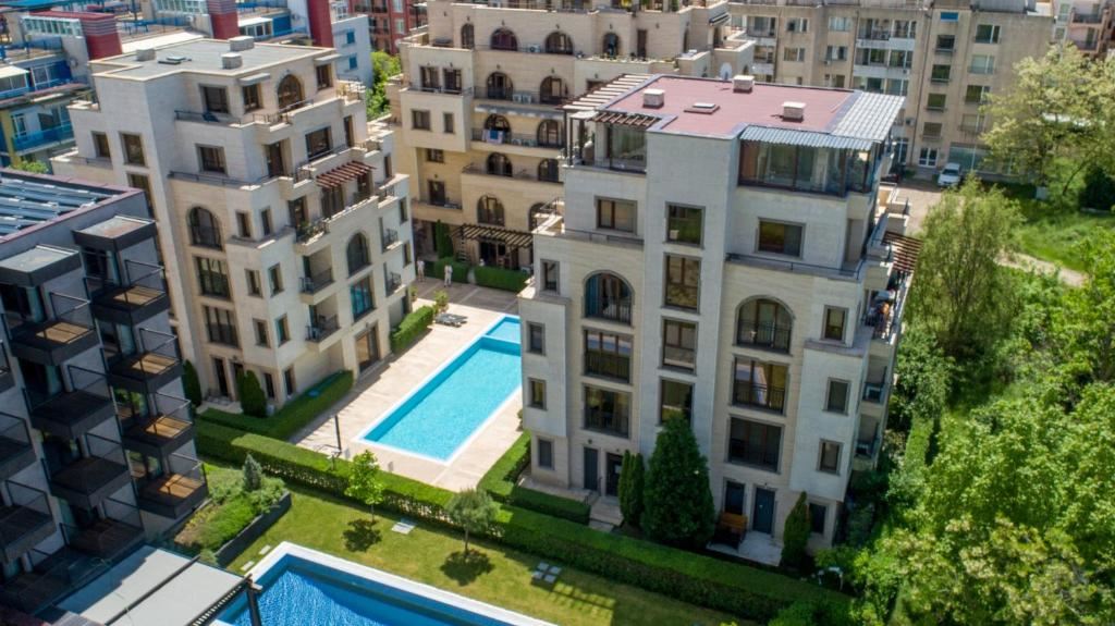 Stylish Furnished Studio in the Heart of Sunny Beach – Tranquillity Close to Cacao Beach