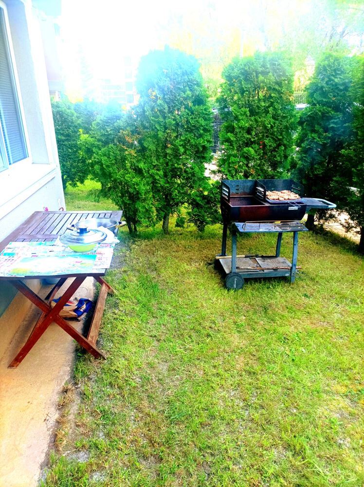 One-bedroom apartment with a private garden in Sunny Beach – your green oasis by the sea