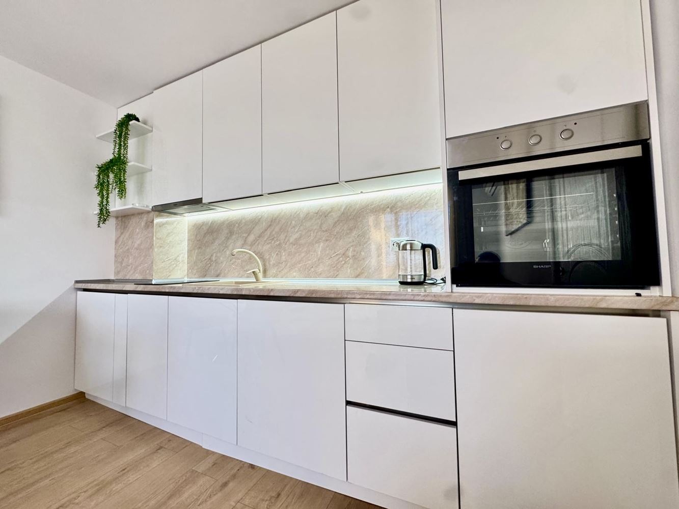 Two-Room Oasis in a New Luxury Complex in Sunny Beach – Pool View