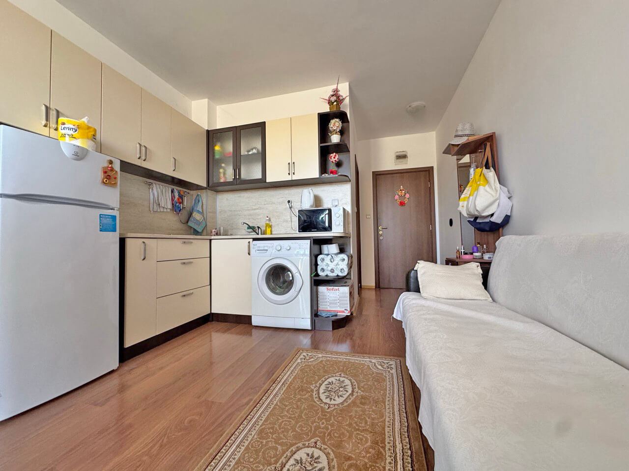 Spacious two-bedroom apartment – comfort, tranquility and excellent amenities in a modern complex