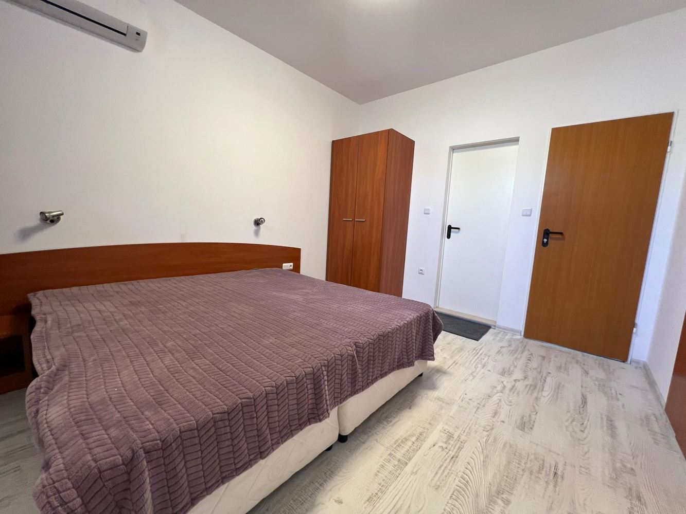 Spacious two-bedroom apartment with large terrace and parking space in Sozopol – near Harmani Beach