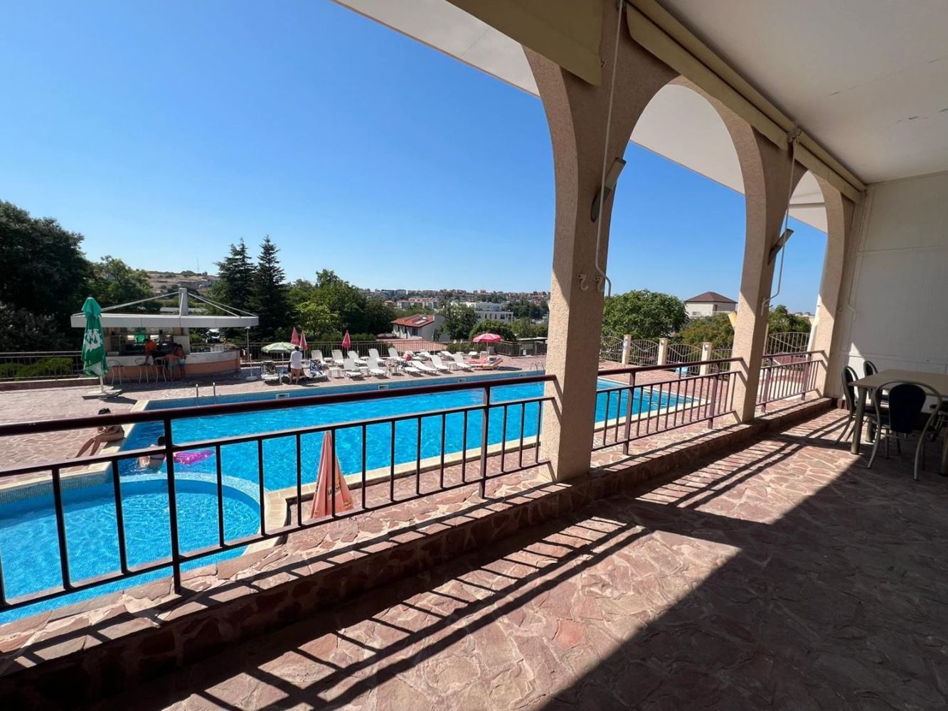 Spacious two-bedroom apartment with large terrace and parking space in Sozopol – near Harmani Beach