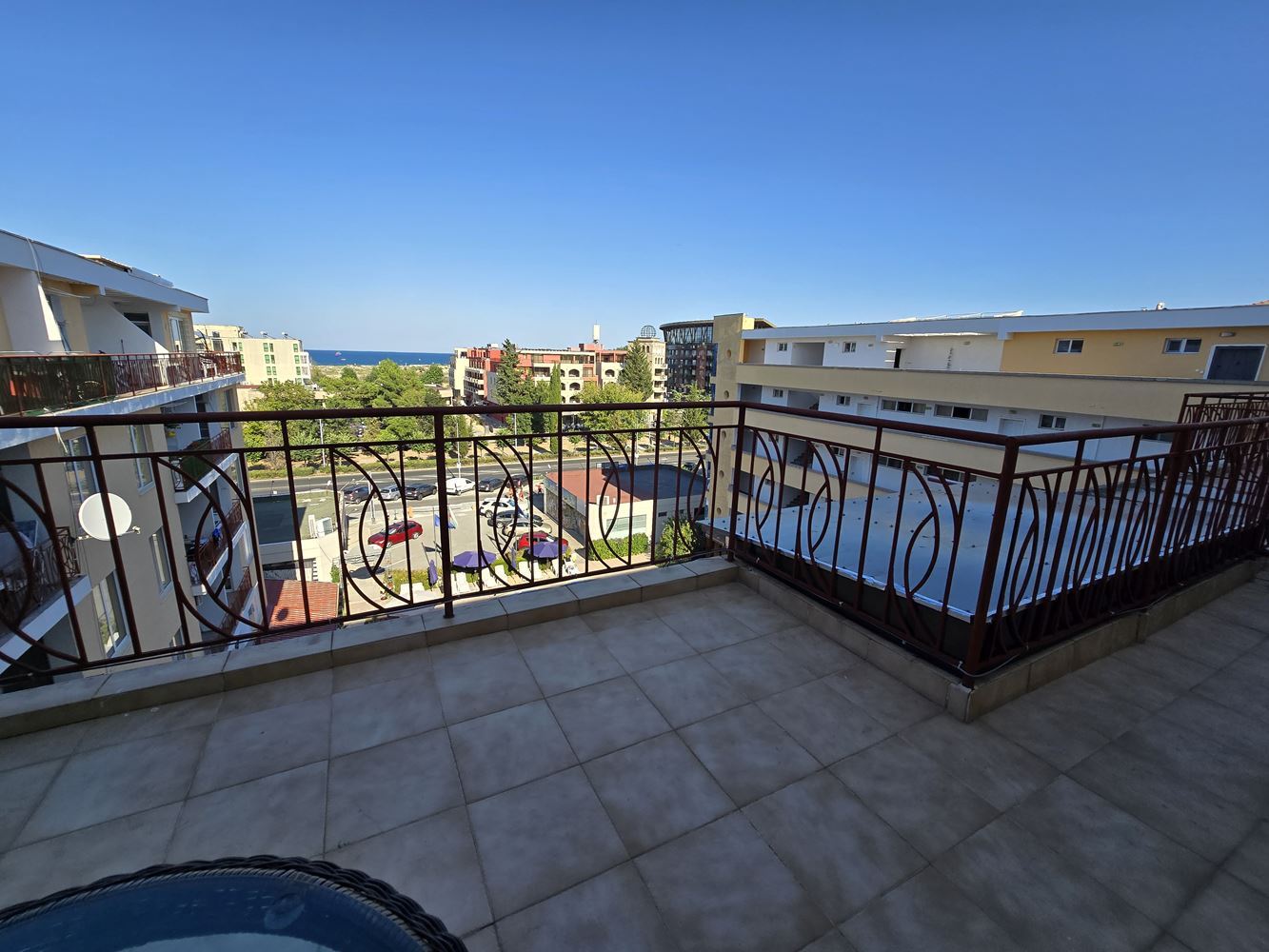 Maisonette with a Beautiful Sea View in Sunny Beach – Excellent Location Only 200 Meters from the Beach