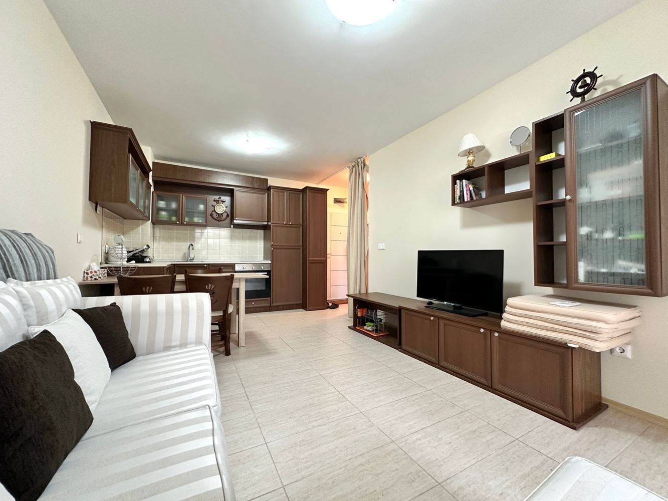 Cozy One-Bedroom Apartment Just Steps from Kavatsi Beach – Comfort, Tranquility and Mediterranean Atmosphere by the Sea