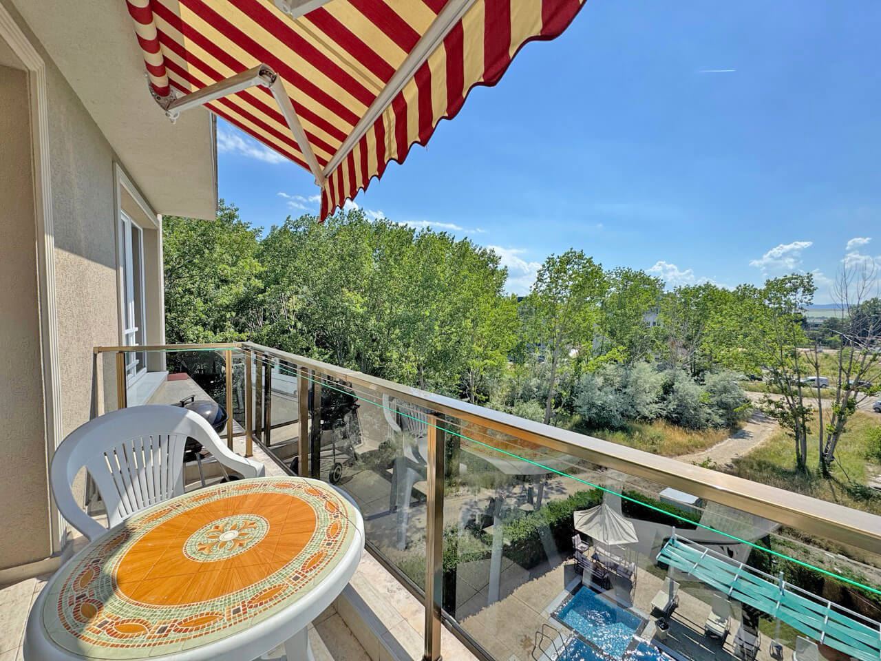 Apartment with Two Bedrooms and Pool View in a Modern Complex in Sunny Beach