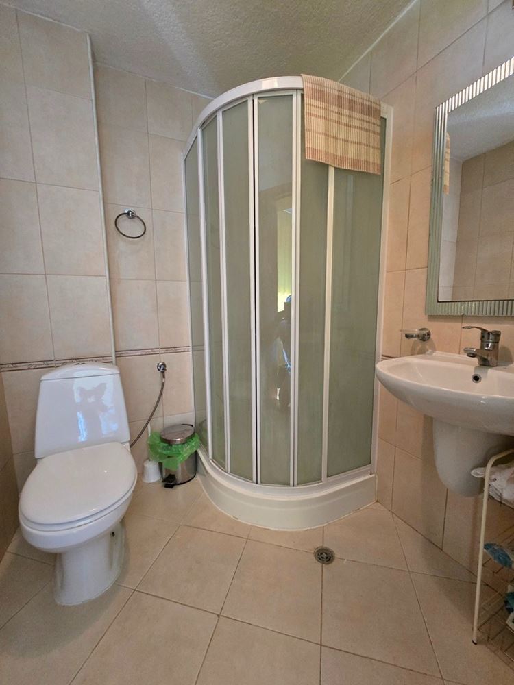 Spacious two-bedroom apartment in a modern complex with pools and excellent infrastructure – ready to move in or for investment