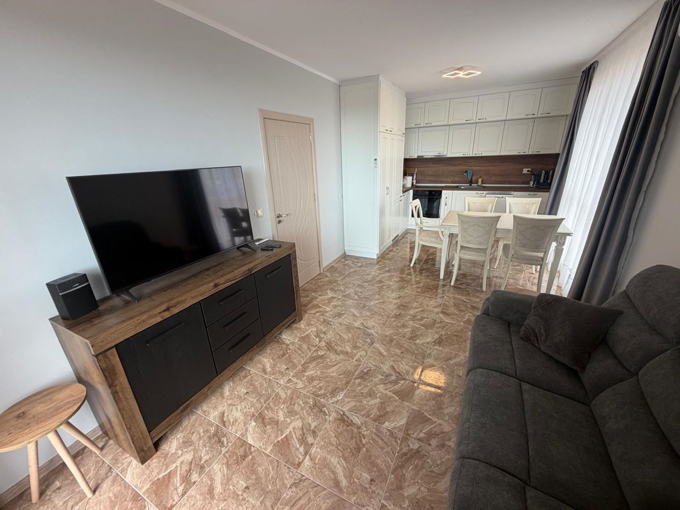 Apartment with 2 Bedrooms in a Modern Complex with Beautiful Green Surroundings in Ravda