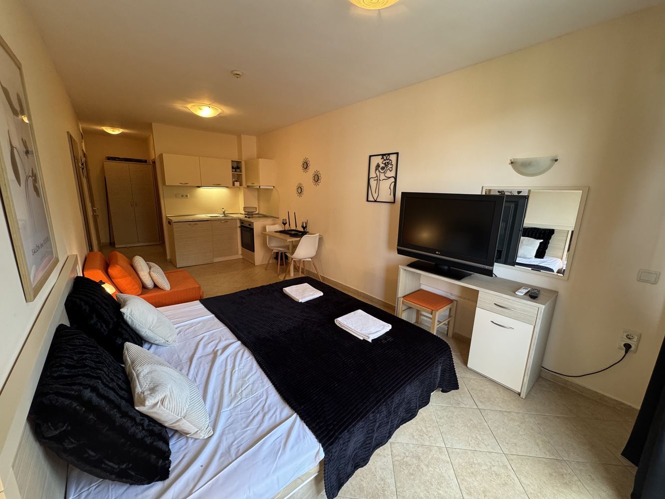 Studio in the Heart of Sunny Beach – 400 m from the Beach with Excellent Resort Infrastructure