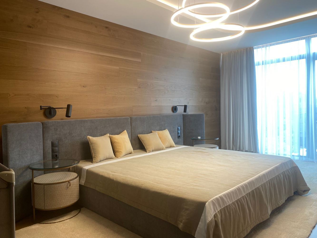 Elegant and spacious three-bedroom apartment on the first sea line in Nessebar – panoramic sea view and premium comfort