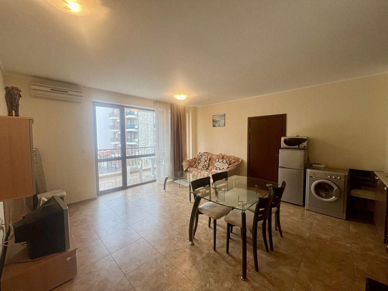 Spacious Two-Bedroom Apartment with Pool View in a Prestigious Complex in Nessebar