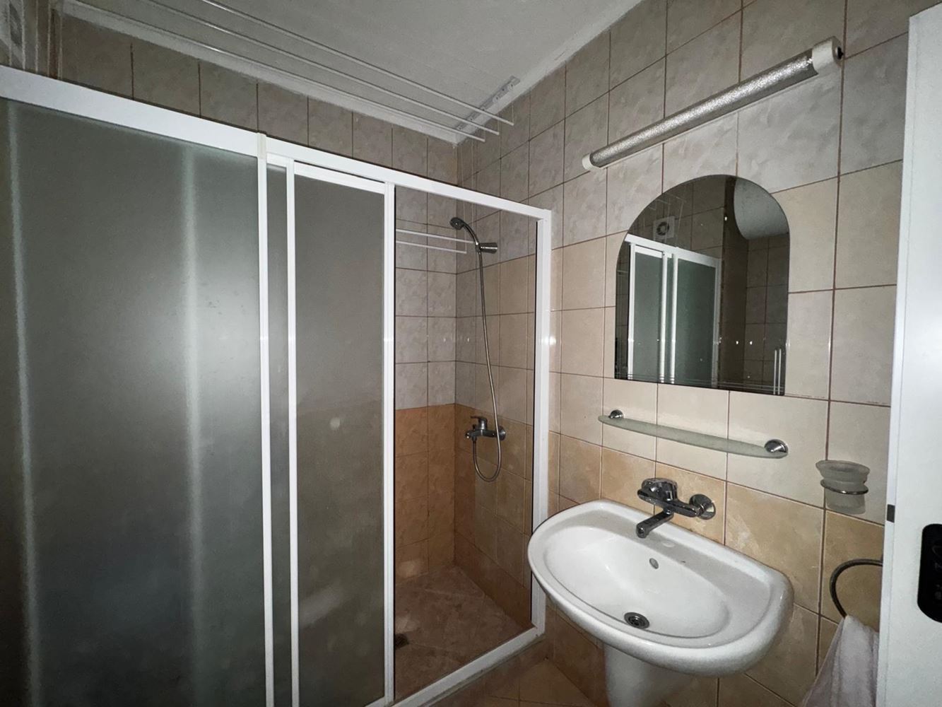 Spacious one-bedroom apartment in Pomorie – with a large terrace and excellent investment potential