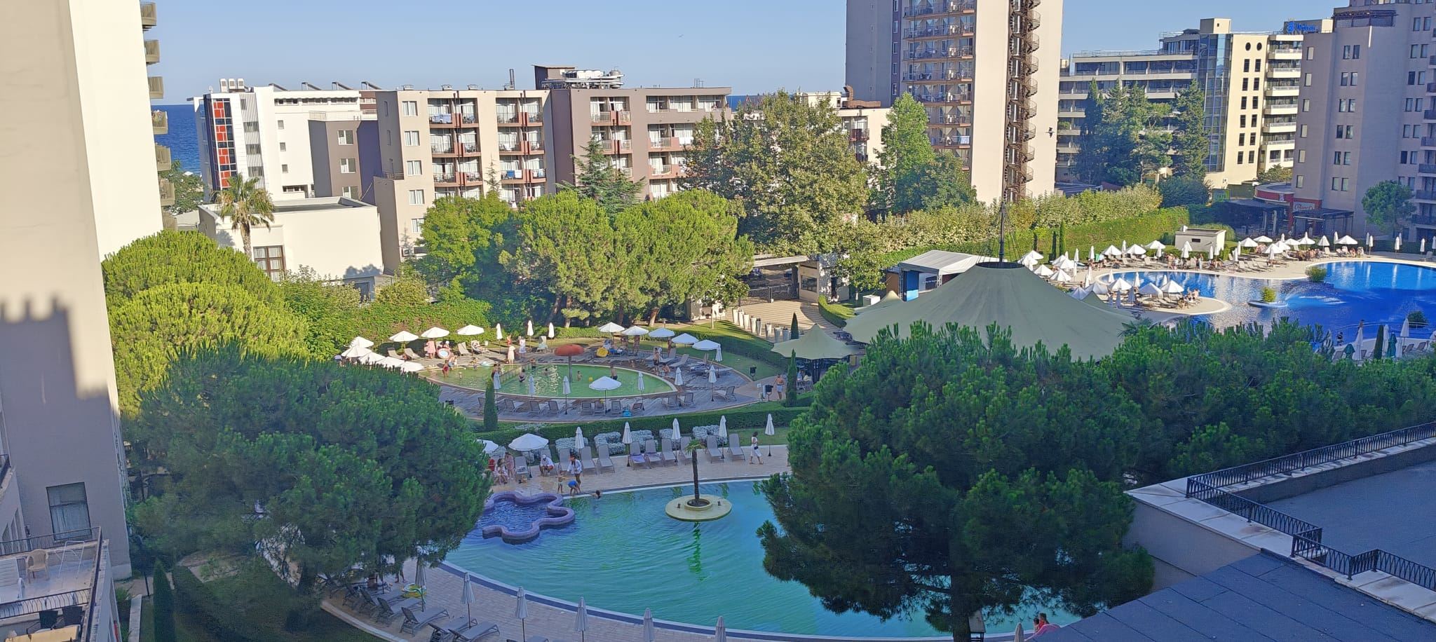 One-Bedroom Apartment with Pool View and Partial Sea View in Sunny Beach – Excellent Choice for Holidays and Investment