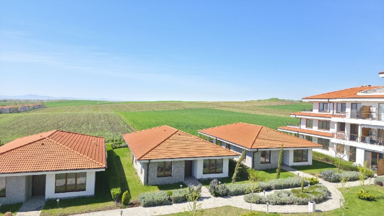 Spacious Apartment with Sea View in Aheloy – Tranquillity, Greenery and Luxurious Amenities