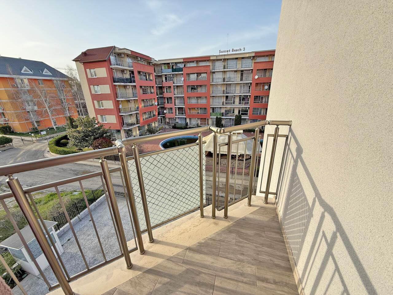 Luxuriously furnished one-bedroom apartment in Sunny Beach – peace, greenery, and excellent location