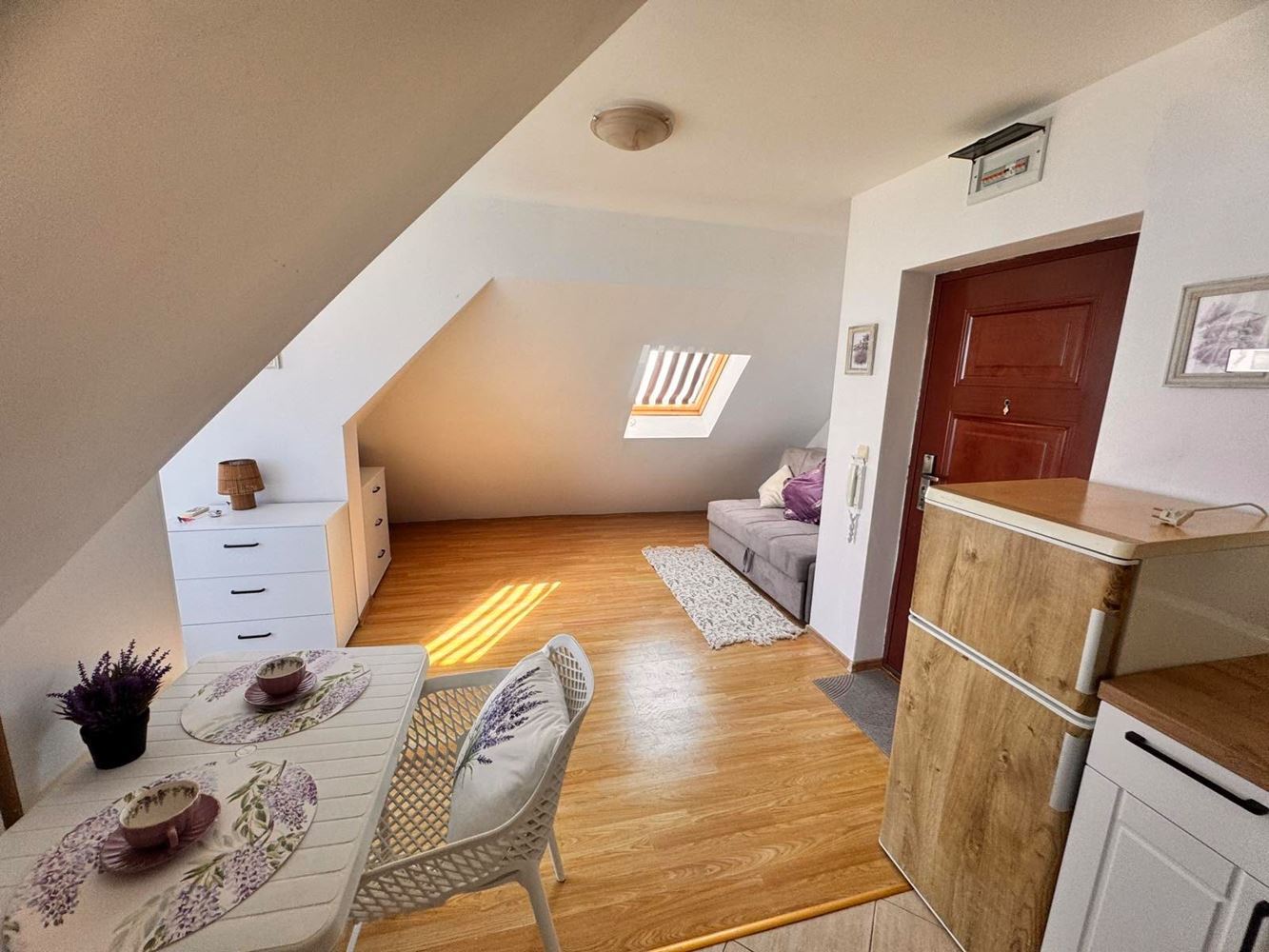 Stylish Studio with Panoramic Terrace in Pomorie – Low Maintenance Fee, Southern Exposure, and Excellent Location Near the Sea