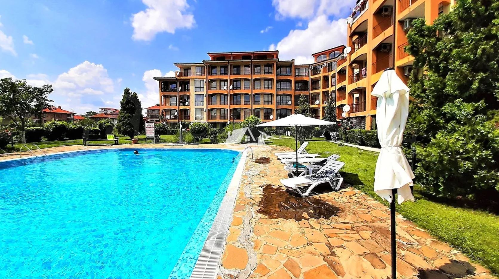 Spacious Studio with Pool View in Aheloy – Comfort and Amenities in a Gated Complex